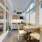 Lägenhet Ruhige Mit Strandkorb, Stranddistel, *
