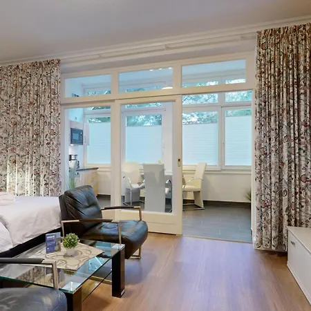 Ruhige Mit Strandkorb, Stranddistel, Apartamento Binz